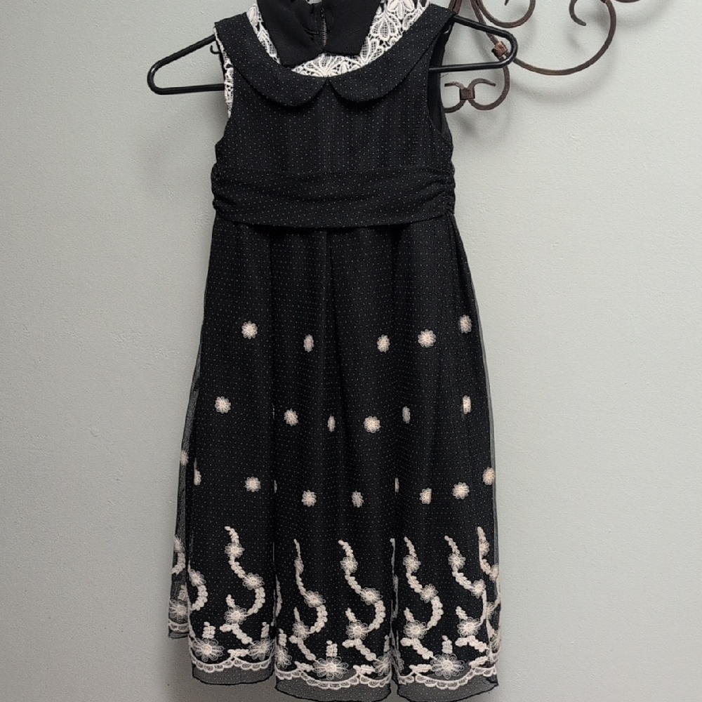 Halloween - Wednesday Adams inspired Forever 21 Black and Cream Dress